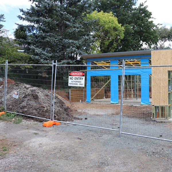 do you deliver and install temporary fencing and what's the cost for this in Emery